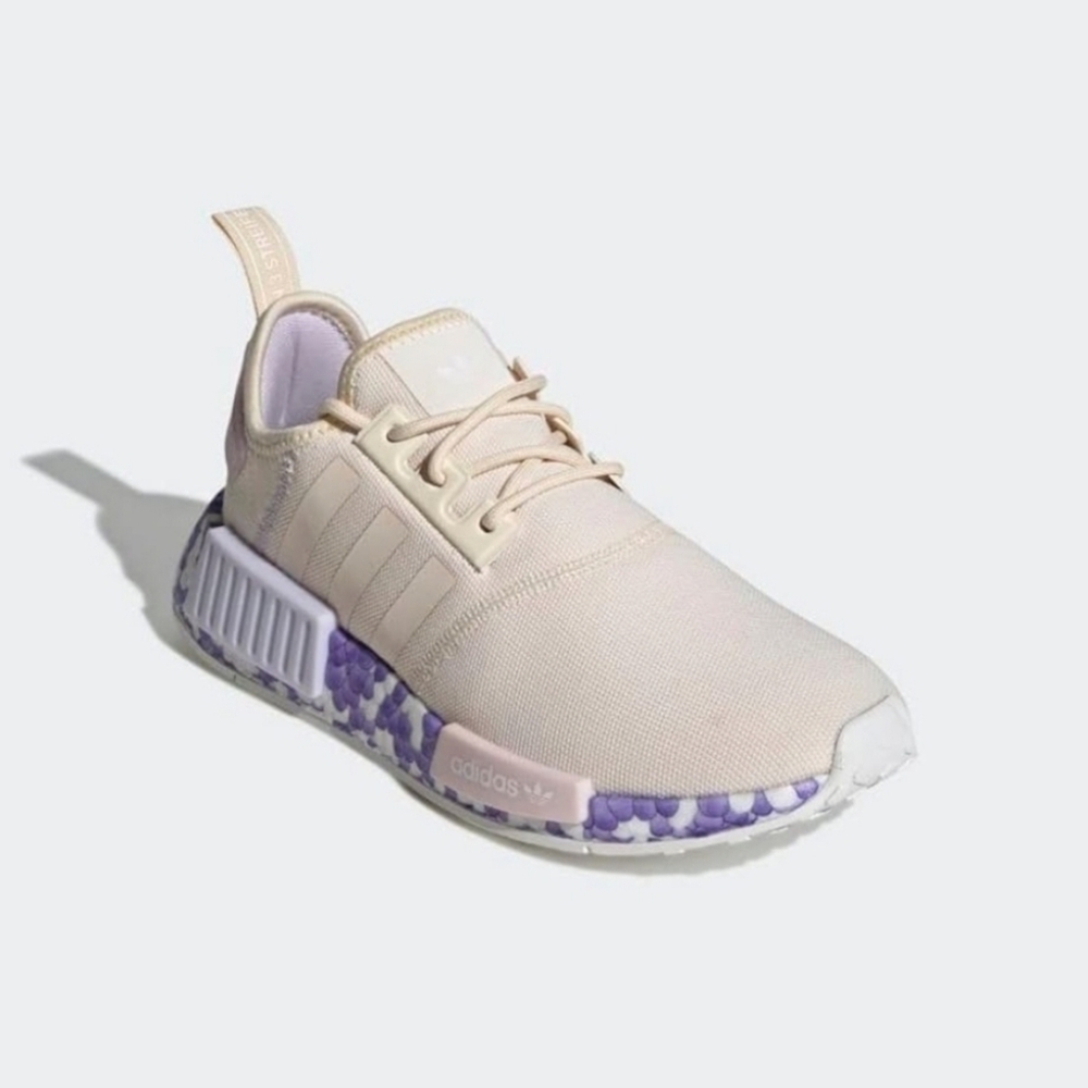 NEW Adidas Originals NMD R1 Women's Running Shoes Size 8 - Picture 2 of 8